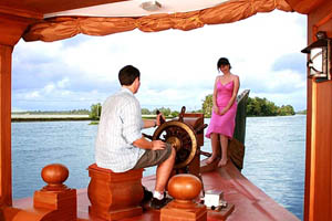 Kerala Honeymoon Houseboats